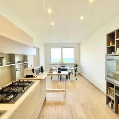 Elegante Fronte Mare - Wifi - Ac Apartamento