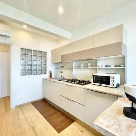Apartamento Elegante Fronte Mare - Wifi - Ac